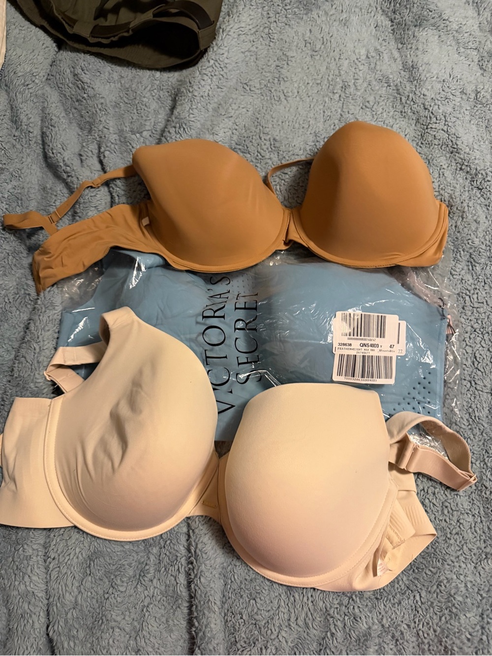 Victoria's Secret Beige and Tan Smooth T-Shirt Bras - 2-Pack